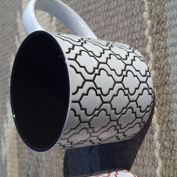 Graydon Hall Red & Black on White Embossed Coffee Mugs (2) 16 oz - Picture 3 of 5